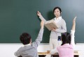 Giáo viên nên chọn mua máy trợ giảng thế nào?